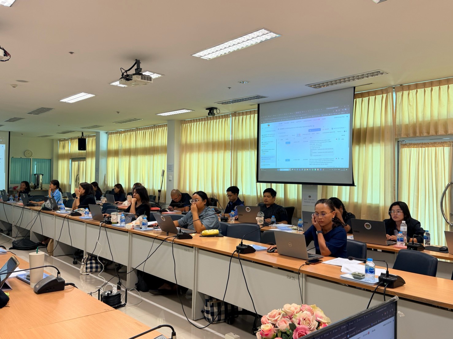 ✨ CDD KRASANG : GROWTH TEAM KRASANG PLUS ✨ 💻✨ พช.กระสัง เสริมทักษะดิจิทัล เรียนรู้ระบบ e-Office ยกระดับการบริหารงานภาครัฐ